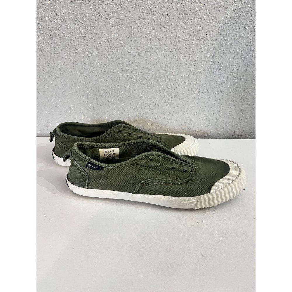 Sperry casual olive Slip on canvas Sneakers size 7 EE